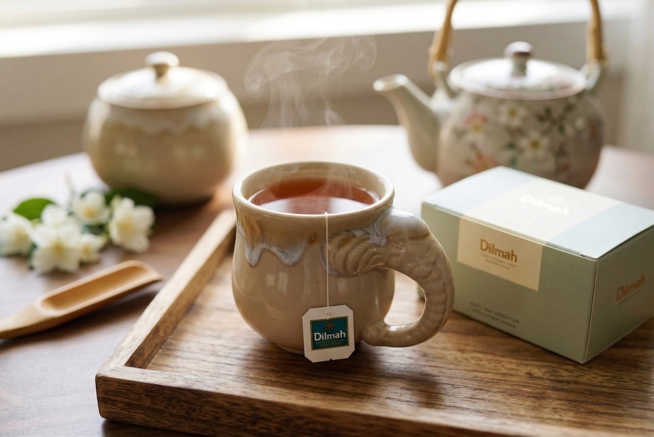 แก้วเซรามิกช้างแฮนด์เมดสุดน่ารักปั้นและเพ้นท์ด้วยมืออย่างพิถีพิถัน ทำให้ได้รายละเอียดของน้องช้างที่น่าเอ็นดู - Image 4