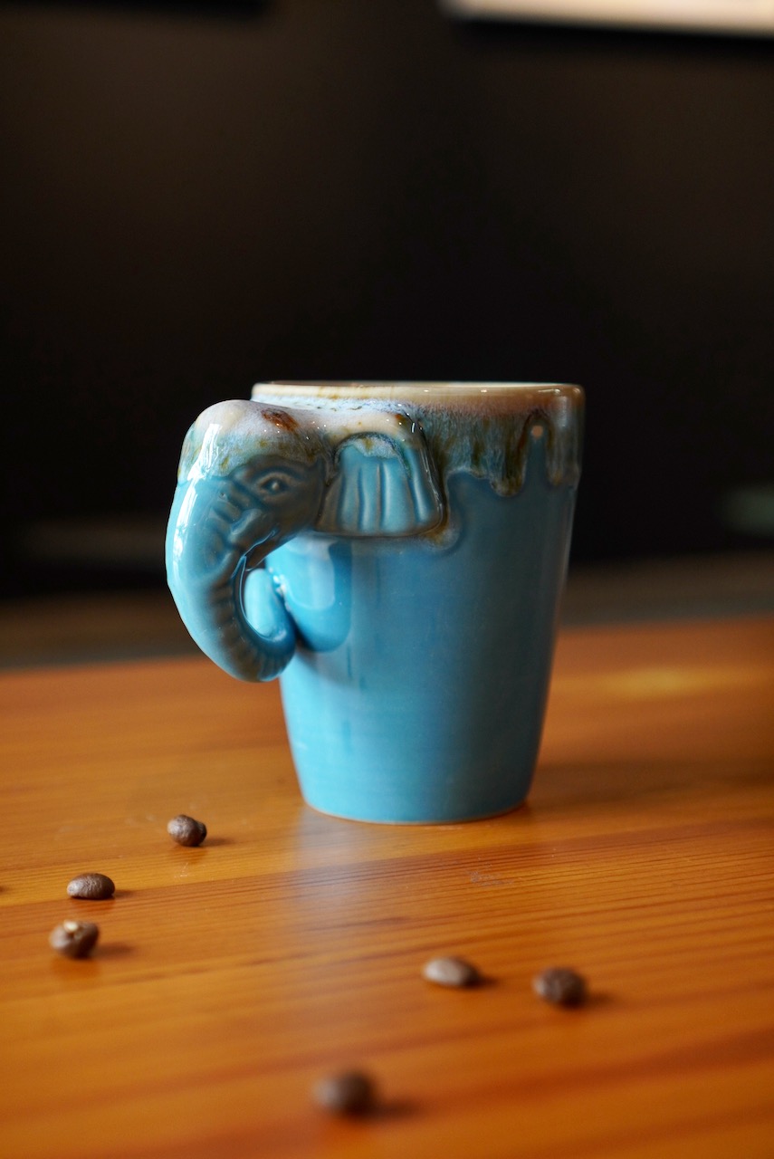 แก้วช้างนำโชค |แก้วกาแฟเซรามิกรูปช้างแสนน่ารัก | แก้วมัคช้างมินิมอล แก้วเซรามิกช้างแฮนด์เมด markceramic! ปั้นและเพ้นท์ด้วยมืออย่างพิถีพิถัน - Image 17